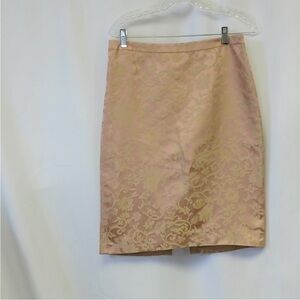 ⭐Banana Republic Silk Rose Pencil Skirt